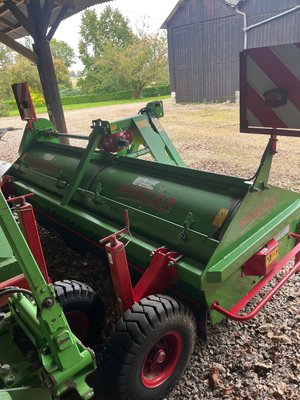 Broyeur de fanes Baselier Broyeur Baselier 