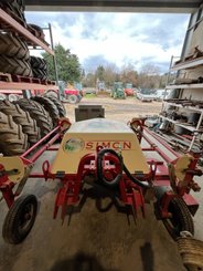 Broyeur de fanes Simon Effeuilleuse Simon