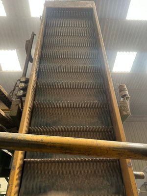 Triage et stockage des pommes de terre Auger Remplisseur RC180