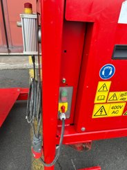 Triage et stockage des pommes de terre Grimme Remplisseur de caisse GBF