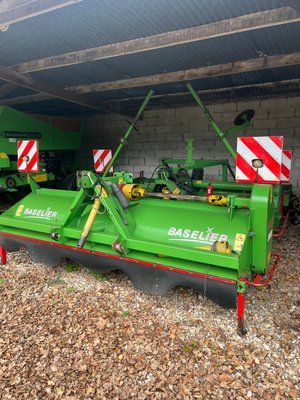 Broyeur de fanes Baselier Broyeur Baselier 