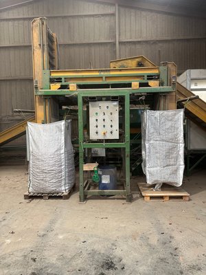 Triage et stockage des pommes de terre - Remplisseur RC180