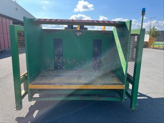 Triage et stockage des pommes de terre Auger Vide caisse VC180