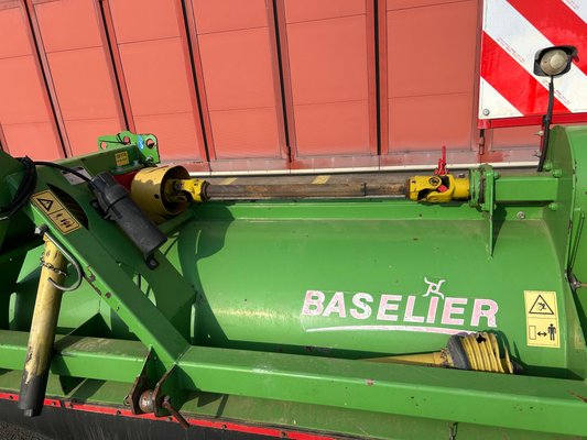 Broyeur de fanes Baselier Broyeur Baselier 