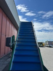 Tapis élévateur - pommes de terre EuroDirect Elévateur à tasseaux MDC