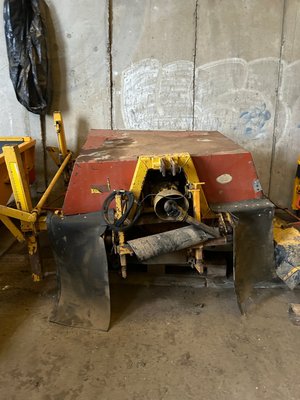 Broyeur de fanes - Effeuilleuse modèle fermée