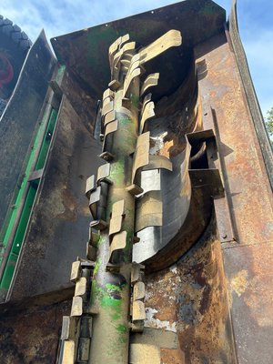 Broyeur de fanes Baselier Broyeur Baselier 